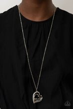 Load image into Gallery viewer, A Mothers Heart Necklace - White - SassyChicGlitz