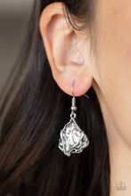 Load image into Gallery viewer, Amazon Amulet - Blue glassy oval bead necklace set in a abstract silver frame - SassyChicGlitz