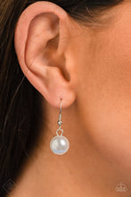 Load image into Gallery viewer, Romantically Reminiscent - White - SassyChicGlitz