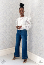 Load image into Gallery viewer, Glimpses of Malibu - Complete Trend Blend - SassyChicGlitz