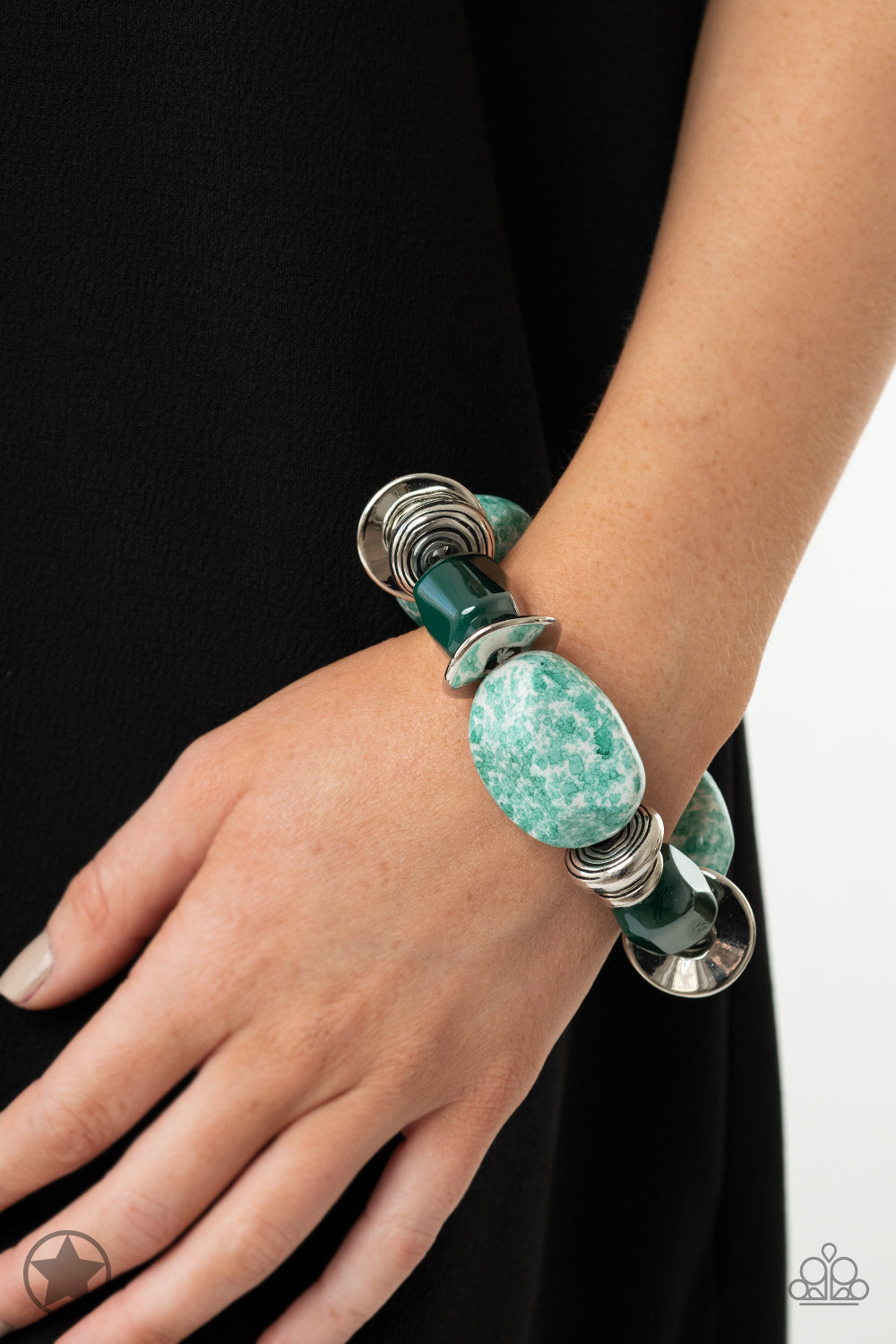 Glaze of Glory Bracelet - Blue - SassyChicGlitz