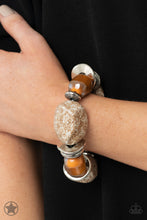 Load image into Gallery viewer, Glaze of Glory - Peach - SassyChicGlitz
