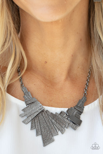 Happily Ever AFTERSHOCK - Black - SassyChicGlitz