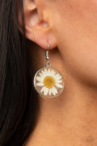 Forever Florals Earrings - White - SassyChicGlitz