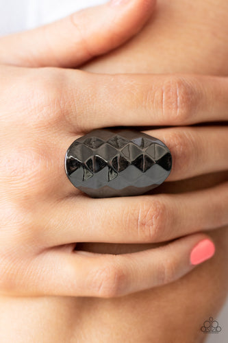 Ferociously Faceted - Black - SassyChicGlitz